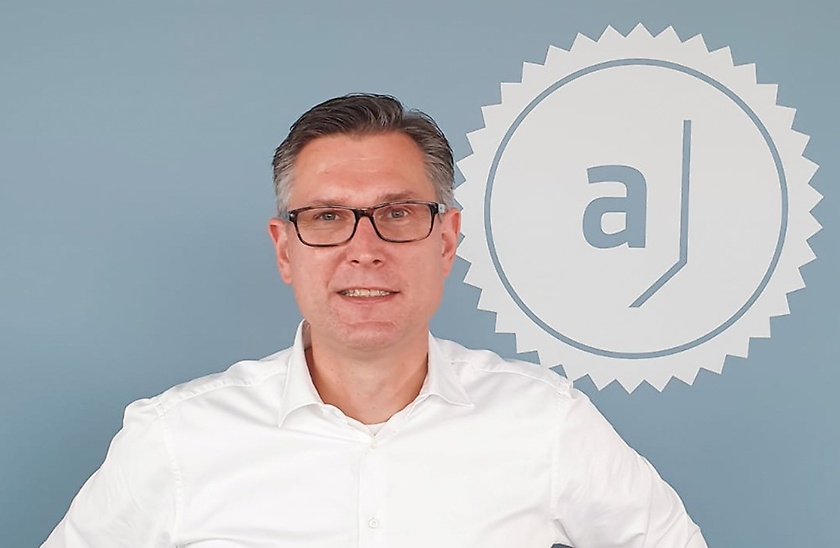 Oliver Schobert, Chief Sales Officer at adesso: 