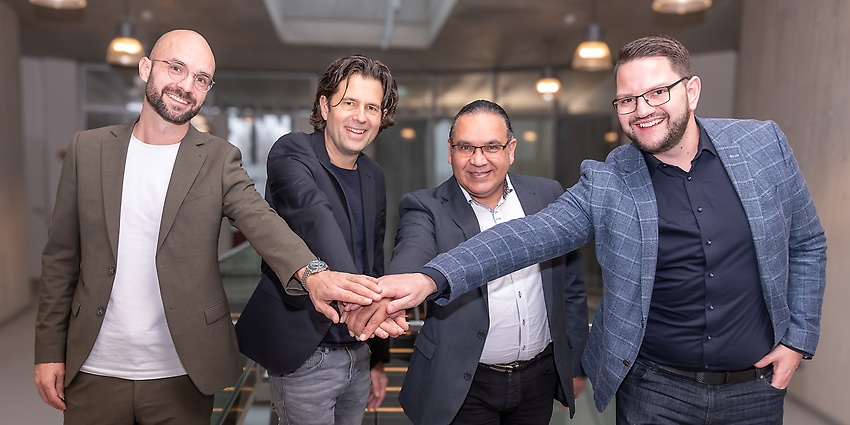 From left to right: Philipp Perplies, COO of the Business Division Public Sector at d.velop, Rainer Hehmann, Member of the Executive Board at d.velop, Frank Dobelmann, Business Area Lead Public at adesso and Thorben Ehlers, Business Unit Lead - Director Public at adesso. (Source: adesso)