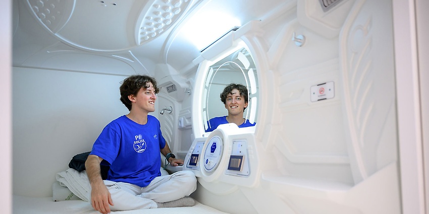 Im Rahmen der Isolationspilotstudie SOLIS8 haben drei Männer und drei Frauen acht Tage lang eine Weltraum-Mission simuliert. (Quelle: DLR)