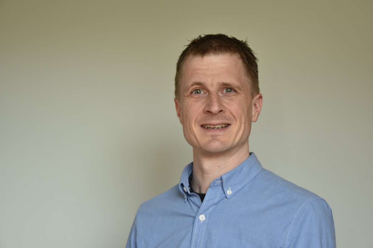 Prof. Dr. Jens Teubner 
