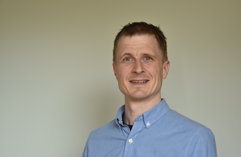 Prof. Dr. Jens Teubner 
