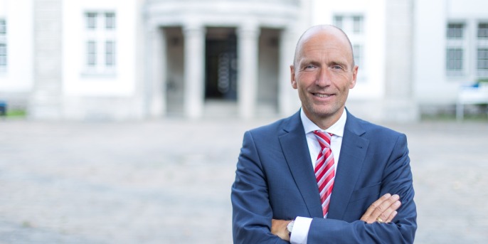 Prof. Dr. Volker Gruhn Prof. Dr. Volker Gruhn